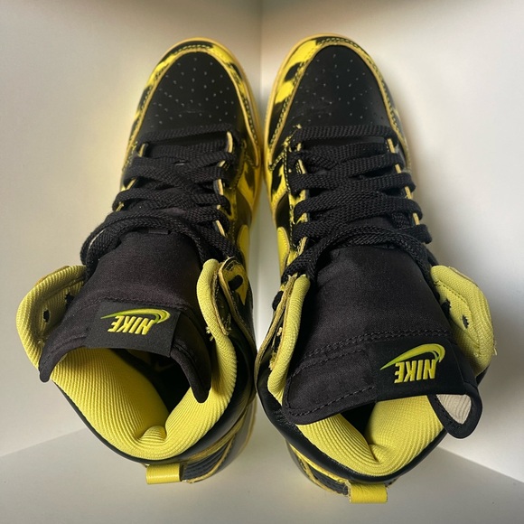 Nike Dunk 1985 High Acid Wash Yellow Sneakers - Picture 8 of 12